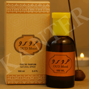«Άρωμα Oud Mood 100ml — πολυτελές ανατολίτικο eau de parfum με πλούσιες νότες oud, μπαχαρικών και ξύλου, σε καλαίσθητη συσκευασία.»